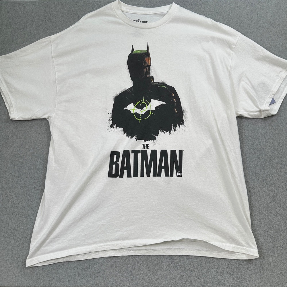 NWT The Batman Shirt 2XL Mens DC Comics White Movie Graphic Tee Robert Pattinson